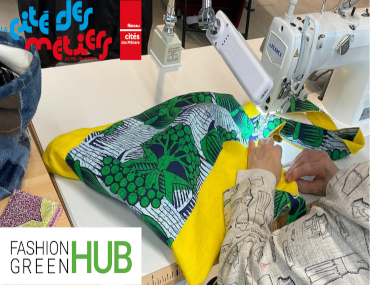 Présentation des métiers de la mode et du textile durable avec le Fashion Green Hub